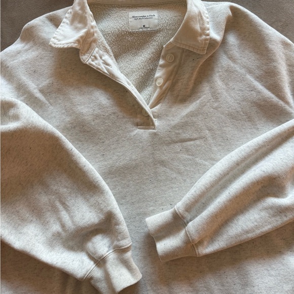 A&F Collared Polo Crew - Picture 3 of 4